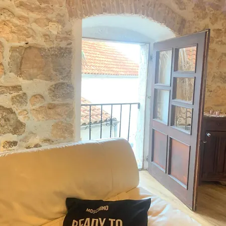 빌라 Amazing,full Privacy With Swimming Pool L & Hot Tub Praputnjak