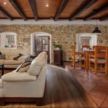 Amazing,full Privacy With Swimming Pool L & Hot Tub *
