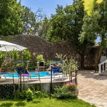 Amazing,full Privacy With Swimming Pool L & Hot Tub Villa *