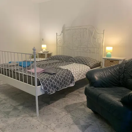 Amazing,full Privacy With Swimming Pool L & Hot Tub Villa