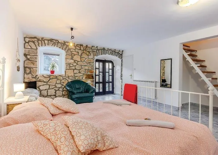 Amazing,full Privacy With Swimming Pool L & Hot Tub *