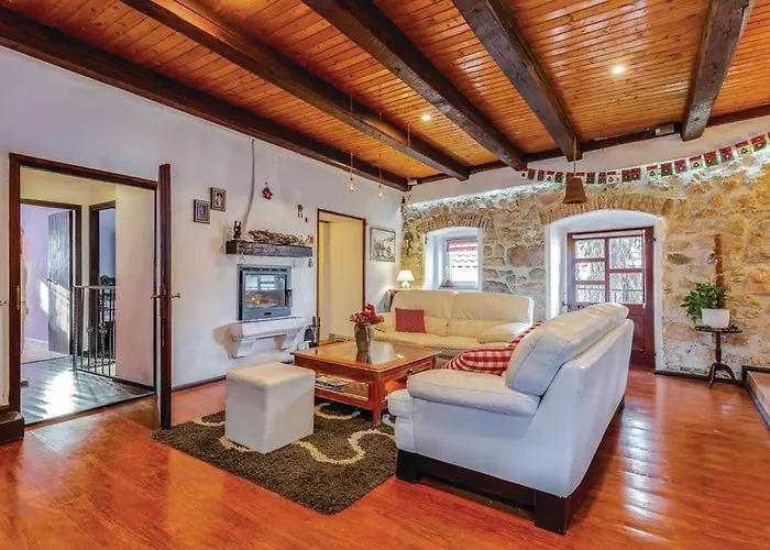 Amazing,full Privacy With Swimming Pool L & Hot Tub Praputnjak