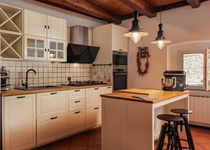 Amazing,full Privacy With Swimming Pool L & Hot Tub فيلة Praputnjak